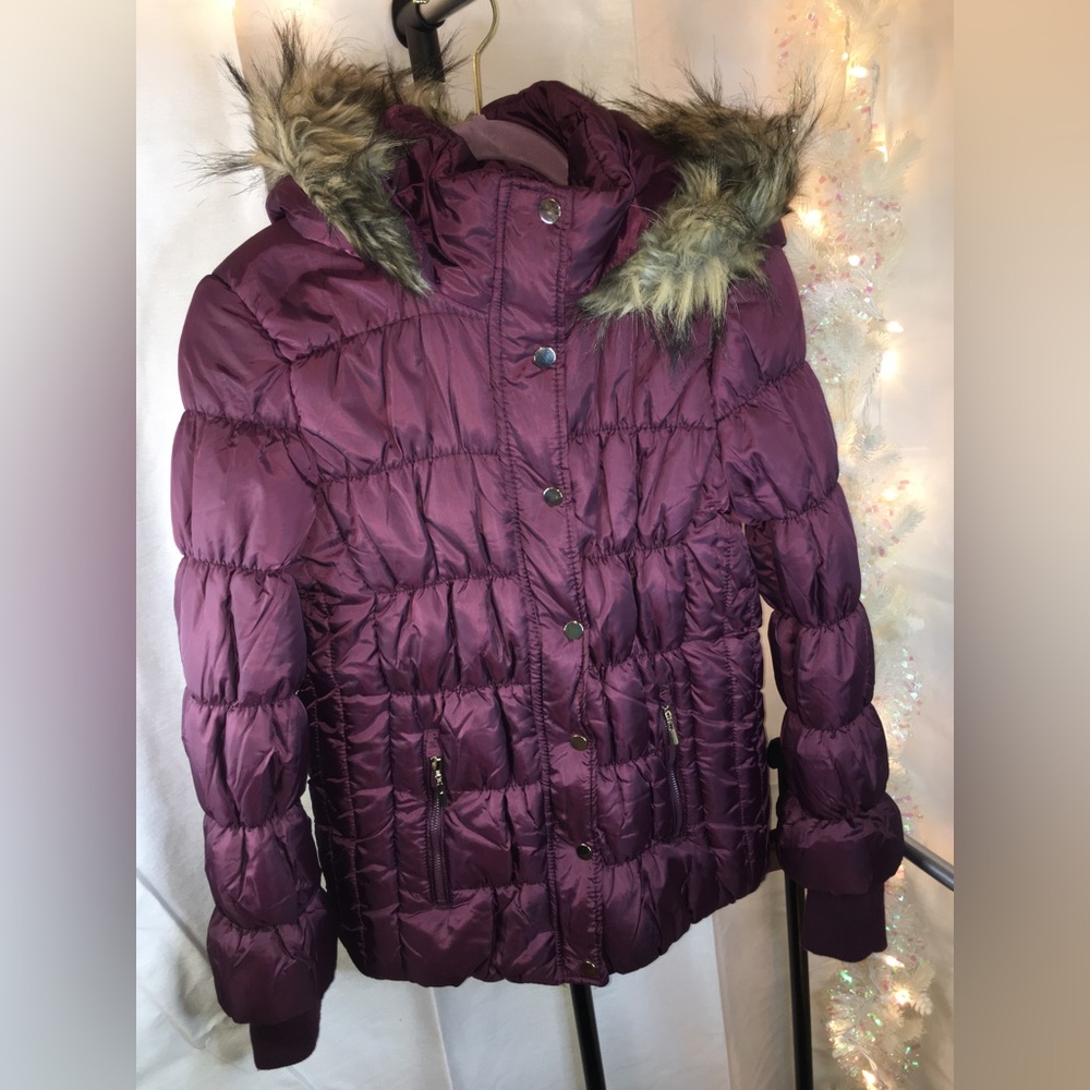 Glamsia | Women’s Burgundy Puffer Zip Up Jacket Coat